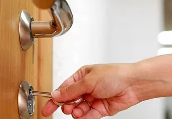 Lock Locksmith Tech Vienna, VA 703-574-6795 logo-image - 24-hour-emergency-locksmith